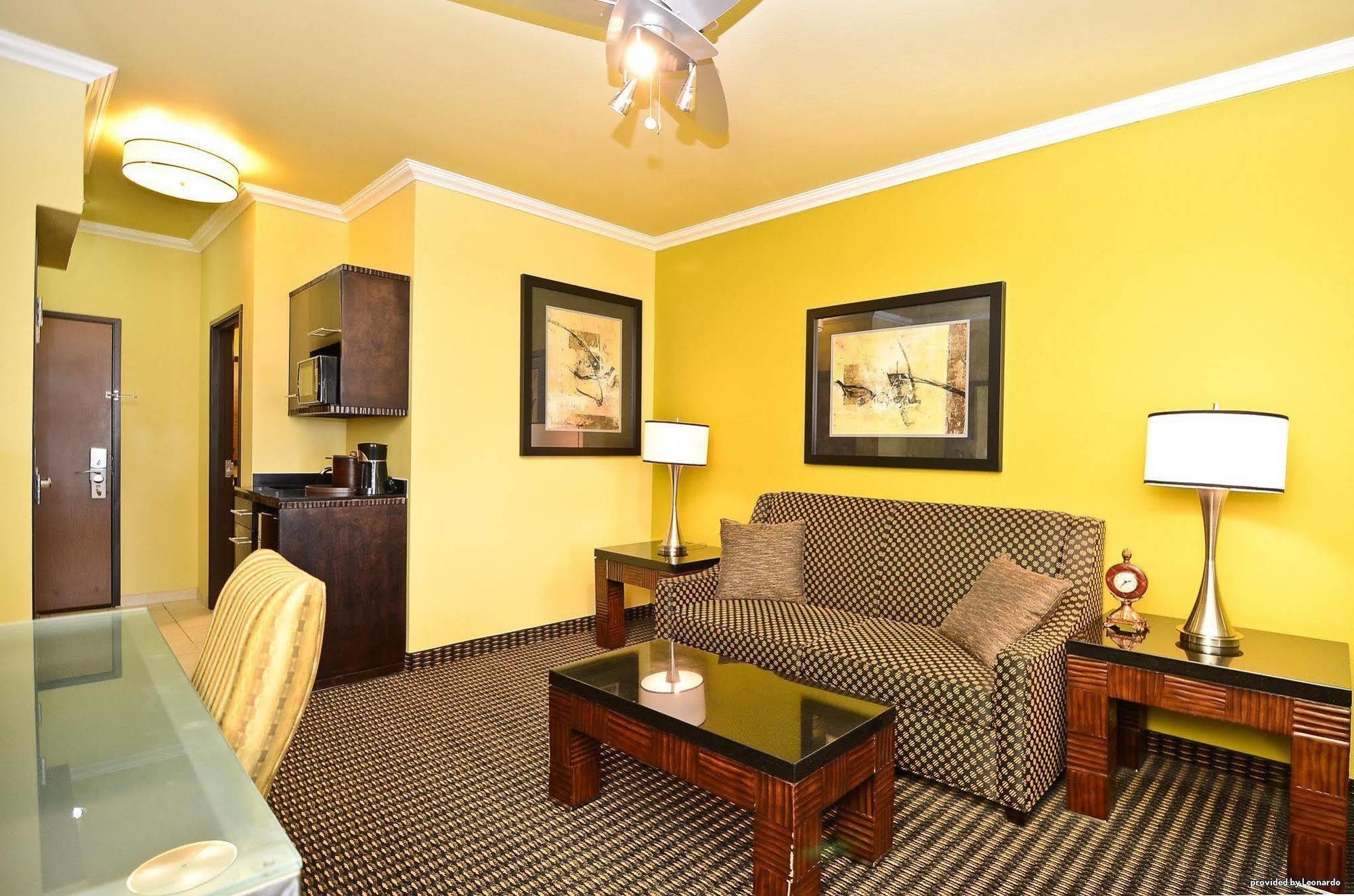 Best Western Plus Christopher Inn And Suites Forney Kültér fotó